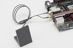画像ギャラリー No.018のサムネイル画像 / Mini-ITXに対応したSkylake対応のR.O.G.マザーボード「MAXIMUS VIII IMPACT」。相変わらずの高い機能性は要チェックだ