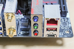 画像ギャラリー No.034のサムネイル画像 / Mini-ITXに対応したSkylake対応のR.O.G.マザーボード「MAXIMUS VIII IMPACT」。相変わらずの高い機能性は要チェックだ