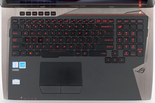 画像ギャラリー No.012のサムネイル画像 / 「世界初の外付け液冷ユニット付きゲームノートPC，お値段60万円」の価値は？ ASUS「ROG GX700VO」をテスト