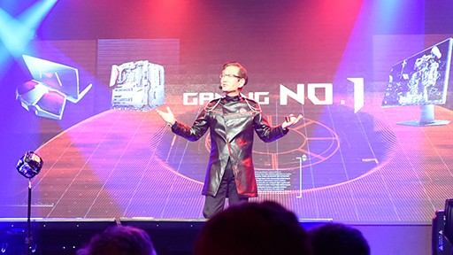 画像ギャラリー No.003のサムネイル画像 / ［COMPUTEX］R.O.G.がモジュール型ゲームPCやGTX 1080 SLI搭載の小型PCを披露。ASUSの偉い人にその特徴とコンセプトを聞いてきた