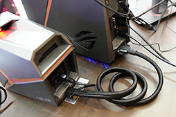 画像ギャラリー No.030のサムネイル画像 / ［COMPUTEX］R.O.G.がモジュール型ゲームPCやGTX 1080 SLI搭載の小型PCを披露。ASUSの偉い人にその特徴とコンセプトを聞いてきた