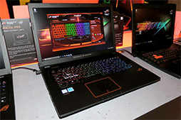 画像ギャラリー No.006のサムネイル画像 / ［CES 2017］ASUSのゲーマー向けPC 2017年モデルは，垂直120Hz＋G-SYNC対応ノートPCに注目。4K＋HDR＋144Hz＋G-SYNCの「全部入り」液晶も期待だ