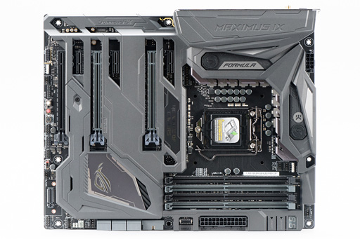 画像ギャラリー No.004のサムネイル画像 / 「ROG MAXIMUS IX FORMULA」を細かく見てみる。Z270搭載のゲーマー向けフラグシップマザーボードはありやなしや?