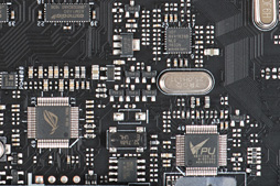 画像ギャラリー No.042のサムネイル画像 / 「ROG MAXIMUS IX FORMULA」を細かく見てみる。Z270搭載のゲーマー向けフラグシップマザーボードはありやなしや?