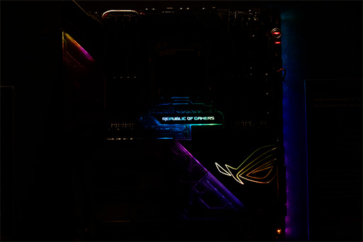 画像ギャラリー No.017のサムネイル画像 / ［COMPUTEX］GTX 1080搭載の薄型ノートPCやHDR対応の液晶ディスプレイなど，注目の製品が多数登場したASUS ROGプレスイベントレポート