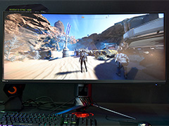 ［COMPUTEX］ASUSがHDR対応のゲーマー向け液晶ディスプレイ2製品を披露。湾曲型とフラットな4Kモデルをラインナップ