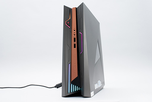 画像ギャラリー No.004のサムネイル画像 / 初代PS3より小さなASUSのゲームPC「ROG GR8 II」をテスト。GTX 1060 3GB+i7-7700搭載でMMORPGも実用的に遊べる