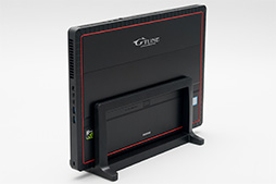 画像ギャラリー No.020のサムネイル画像 / 初代PS3より小さなASUSのゲームPC「ROG GR8 II」をテスト。GTX 1060 3GB+i7-7700搭載でMMORPGも実用的に遊べる