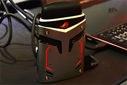 画像ギャラリー No.008のサムネイル画像 / ゲーム実況者向けのUSB接続型コンデンサマイク「ROG Strix Magnus」がASUSから発売に。アナログ接続型ヘッドセット新製品も