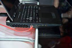 画像ギャラリー No.005のサムネイル画像 / ASUS，世界初となる「垂直144Hz＆G-SYNC対応液晶パネル搭載のゲーマー向けノートPC」を公開