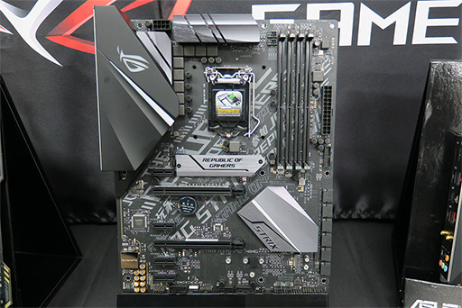 画像ギャラリー No.003のサムネイル画像 / ASUSがIntel H370・B360・H310搭載のゲーマー向けマザー9製品を発表。「高耐久が売りの入門モデル」が拡充に