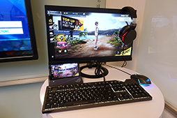 画像ギャラリー No.007のサムネイル画像 / ［COMPUTEX］ASUSがゲーマー向けスマートフォン「ROG Phone」を発表。高クロック駆動のSnapdragon 845を冷やす外付けクーラー付き