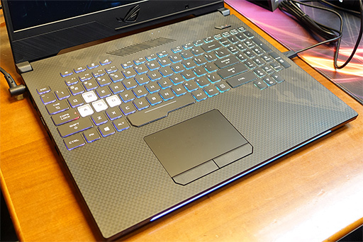 画像ギャラリー No.007のサムネイル画像 / ［COMPUTEX］ASUSから新型ノートPC登場。FPSゲーマー向け「SCAR II」とMOBAゲーマー向け「HERO II」の2製品