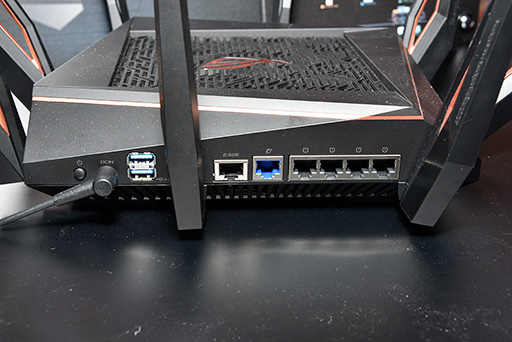 画像ギャラリー No.013のサムネイル画像 / ［COMPUTEX］「ROG」初の液冷クーラーから新型ノートPC，そしてゲーム特化スマホ「ROG Phone」登場で盛り上がったASUSイベントレポート