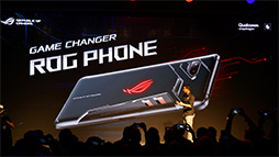 画像ギャラリー No.023のサムネイル画像 / ［COMPUTEX］「ROG」初の液冷クーラーから新型ノートPC，そしてゲーム特化スマホ「ROG Phone」登場で盛り上がったASUSイベントレポート