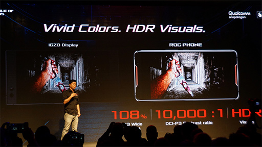 画像ギャラリー No.027のサムネイル画像 / ［COMPUTEX］「ROG」初の液冷クーラーから新型ノートPC，そしてゲーム特化スマホ「ROG Phone」登場で盛り上がったASUSイベントレポート