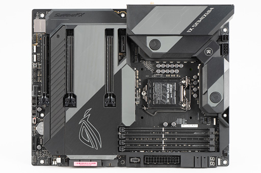 画像ギャラリー No.008のサムネイル画像 / 写真で見る「ROG MAXIMUS XI FORMULA」。ASUSのゲーマー向けハイエンドZ390マザーボード