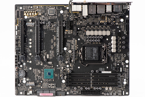 画像ギャラリー No.036のサムネイル画像 / 写真で見る「ROG MAXIMUS XI FORMULA」。ASUSのゲーマー向けハイエンドZ390マザーボード