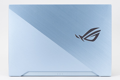 画像ギャラリー No.007のサムネイル画像 / 銀色の薄型ノートPC「ROG Zephyrus S GX502GV」テストレポート。ゲーマー向けらしくない見た目に充実のスペックが見どころだ