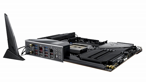 画像ギャラリー No.002のサムネイル画像 / ASUS,第3世代Threadripper対応のTRX40チップセット搭載ゲーマー向けマザーボードを発表