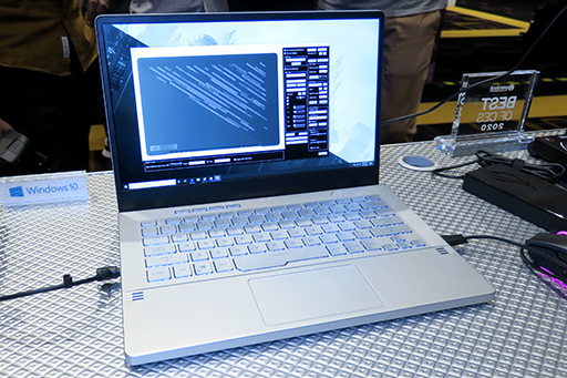 画像ギャラリー No.005のサムネイル画像 / Ryzen 4000搭載ゲーマー向けノートPCに本気を見せるASUS。重量約1.7kgの「Zephyrus G14」など魅力の新型ノートPCをチェックしよう
