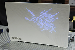 画像ギャラリー No.007のサムネイル画像 / Ryzen 4000搭載ゲーマー向けノートPCに本気を見せるASUS。重量約1.7kgの「Zephyrus G14」など魅力の新型ノートPCをチェックしよう