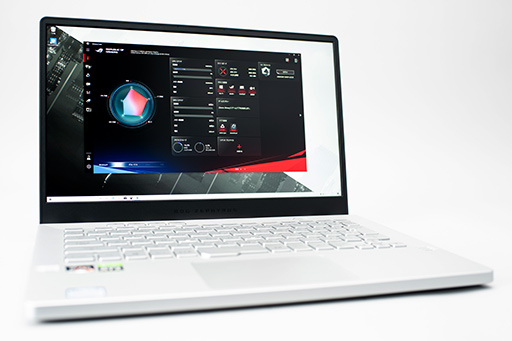 画像ギャラリー No.002のサムネイル画像 / ASUS「ROG Zephyrus G14」テストレポート。1.7kg未満で毎日持ち運べるゲームノートPCは,本当にゲームを楽しめる実力があるのか?