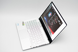 画像ギャラリー No.049のサムネイル画像 / ASUS「ROG Zephyrus G14」テストレポート。1.7kg未満で毎日持ち運べるゲームノートPCは,本当にゲームを楽しめる実力があるのか?