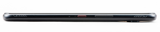 画像ギャラリー No.040のサムネイル画像 / 5G対応ゲーマー向けスマホ「ROG Phone 3」が発表。Snapdragon 865 Plusと144Hz表示対応有機ELパネルでスペック一新