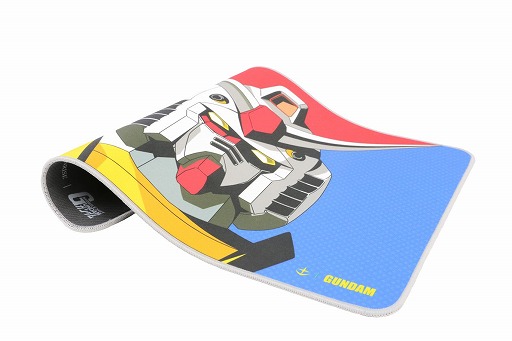 画像ギャラリー No.007のサムネイル画像 / ASUSのガンダムコラボ製品にPCケースやキーボード，ヘッドセットが加わる