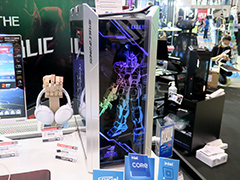 ［TGS 2021］ASUSブースで激レアなガンダムコラボ自作ゲームPCや個性的なゲーマー向け周辺機器に触れてみた