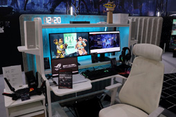 画像ギャラリー No.011のサムネイル画像 / ［TGS2022］ASUSが日本未発表製品を先行展示。41.5型の大型有機ELディスプレイ「PG42UQ」と「ROG Phone 6」に注目だ