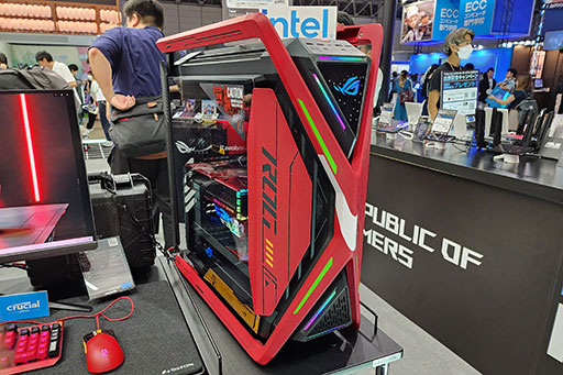 画像ギャラリー No.004のサムネイル画像 / ［TGS2023］ASUSブースにエヴァ2号機とアスカが襲来！　話題のROG×エヴァンゲリオンコラボ第2弾を見逃すな