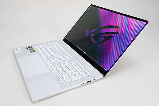 画像ギャラリー No.014のサムネイル画像 / 重さ1.5kgになった薄型軽量ゲームノートPC「ROG Zephyrus G14」レビュー。持ち歩けてこの性能は魅力的だ