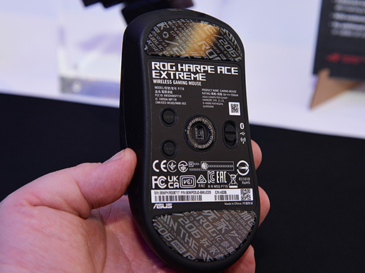 画像ギャラリー No.016のサムネイル画像 / AMDの最新CPUを積んだゲーマー向け薄型ノートPC「ROG Zephyrus G16」がASUSから登場