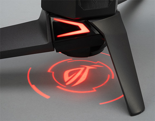 画像ギャラリー No.004のサムネイル画像 / 4K/240HzとフルHD/480Hzを1台で実現する「ROG Swift OLED PG32UCDP」はこだわり派ゲーマーにぴったりなディスプレイだ【PR】