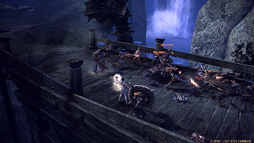 画像ギャラリー No.054のサムネイル画像 / 日本版「TERA」の先行プレイレポートを4Gamerに掲載。次世代MMORPGが誇る“フリーターゲッティング”の実力を図る