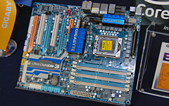画像ギャラリー No.005のサムネイル画像 / GIGABYTEがX58マザーボードの発表会を開催。2009年には2万円台の製品も