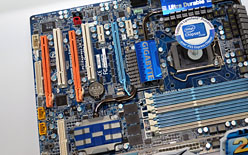 画像ギャラリー No.010のサムネイル画像 / ［COMPUTEX］GIGABYTE，24フェーズPWM仕様のX58＆P55マザーボードを公開
