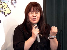 画像ギャラリー No.010のサムネイル画像 / 中2女子におすすめは,やおい漫画? PS2/PSP版「萌え萌え2次大戦(略)☆デラックス」オフラインイベント