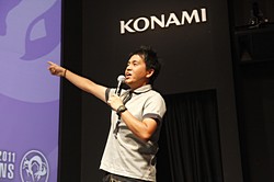 画像ギャラリー No.023のサムネイル画像 / ［TGS 2011］「メタルギア」キャスト陣と須田剛一さんがゲストとして登場したKONAMIブースの超豪華ラストステージ「Kojima Productions SPECIAL STAGE」をレポート
