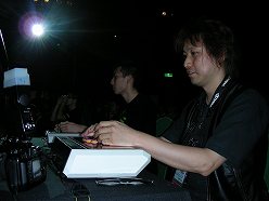 画像ギャラリー No.003のサムネイル画像 / ［COMPUTEX］NVIDIA主催の「ストリートファイターIV」大会に，西川善司が飛び入り参加するの巻