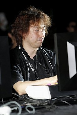 画像ギャラリー No.025のサムネイル画像 / ［COMPUTEX］NVIDIA主催の「ストリートファイターIV」大会に，西川善司が飛び入り参加するの巻