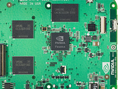 画像ギャラリー No.019のサムネイル画像 / ［COMPUTEX 2008＃02］手のひらの上でFPSが動く！ NVIDIA，小型機器向けプロセッサ「Tegra」を発表