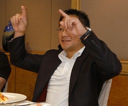 画像ギャラリー No.003のサムネイル画像 / ［COMPUTEX］NVIDIAのCEOを囲むラウンドテーブルレポート，Huang氏，朝食をとりながら未来を語る