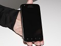 ドックにつなぐとPCのように使える新コンセプトスマートフォン「ATRIX 4G」は，スーパーケータイ台風の目となるか