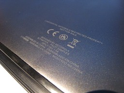 画像ギャラリー No.012のサムネイル画像 / ドックにつなぐとPCのように使える新コンセプトスマートフォン「ATRIX 4G」は，スーパーケータイ台風の目となるか