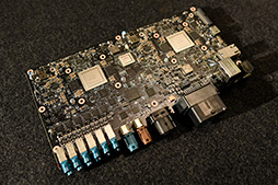 画像ギャラリー No.006のサムネイル画像 / ［COMPUTEX］NVIDIA，Pascal世代の未発表Tegraを公開。Tegraベースの「まだ誰も作ったことのないゲーム機」にも言及