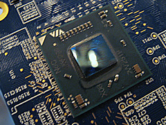 画像ギャラリー No.007のサムネイル画像 / ［COMPUTEX 2008＃13］Mini-ITXで「Crysis」「Bioshock」が動く！ VIA，「Mini-ITX 2.0」＆NVIDIAとの協業を発表