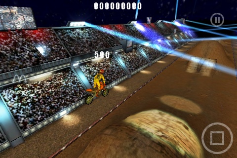 画像ギャラリー No.005のサムネイル画像 / ［iPhone］命知らずのライダーになって華麗な技を！　「Red Bull X-Fighters」
